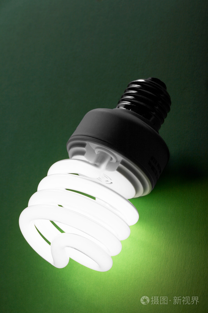 光影之间 探索荧光灯在商业摄影中的美学与实用价值